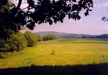 the trail passes through a farm near TN 91